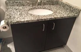 Натуральный камень для ванной