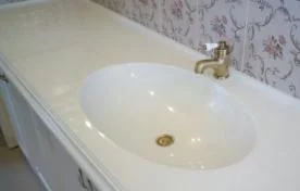 Натуральный камень для ванной