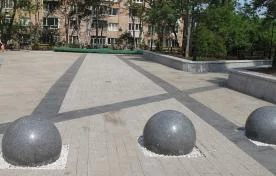 Шары из гранита